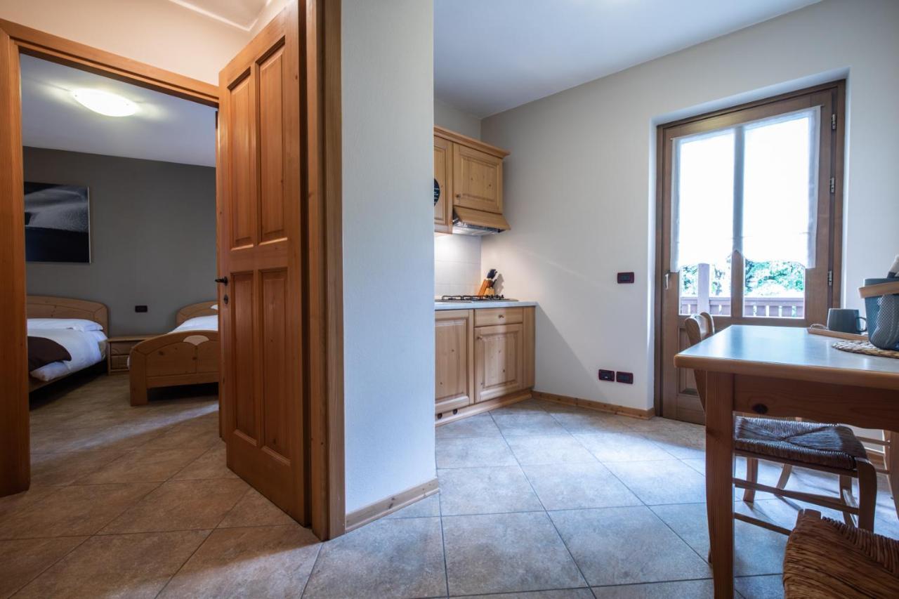 Marangon Apartments Sùtrio Kültér fotó