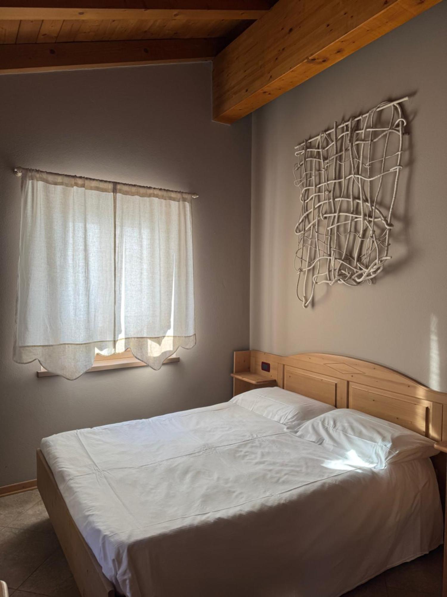 Marangon Apartments Sùtrio Kültér fotó